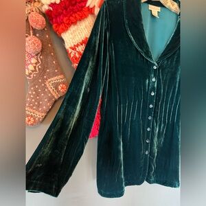 Soft Surroundings Velvet button down tunic blouse sz large